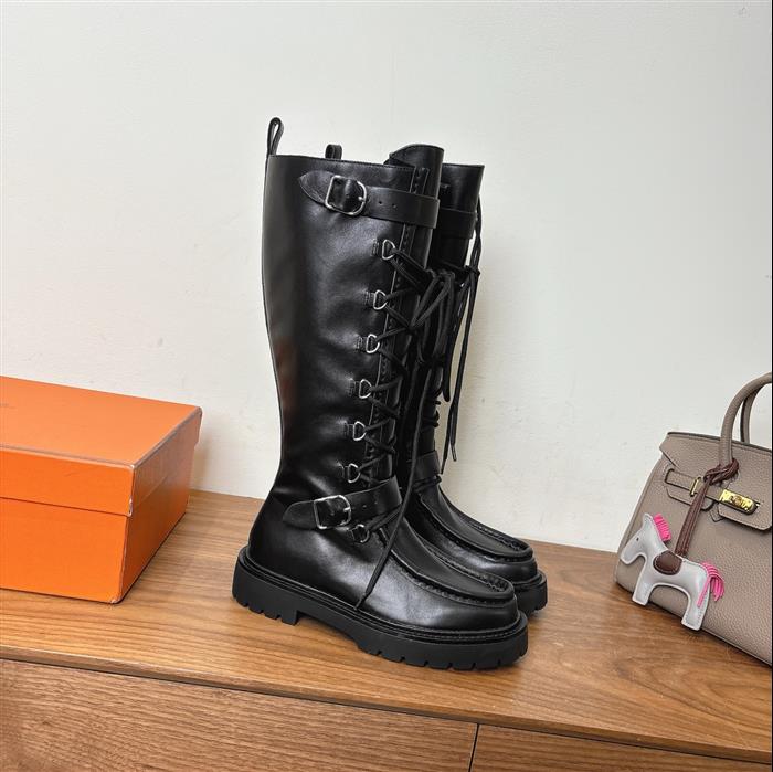 2025112817327760 550